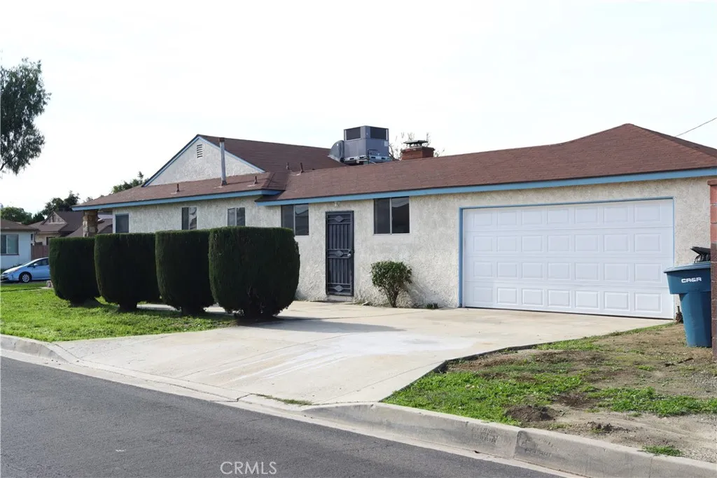 15317 Carfax, Bellflower, California 90706 home-pic-2